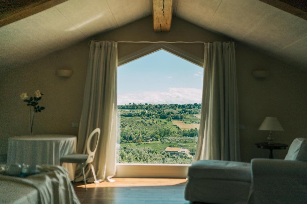 Nontiscordardime B&B Villa Agriturismo Civitanova Marche Eksteriør bilde