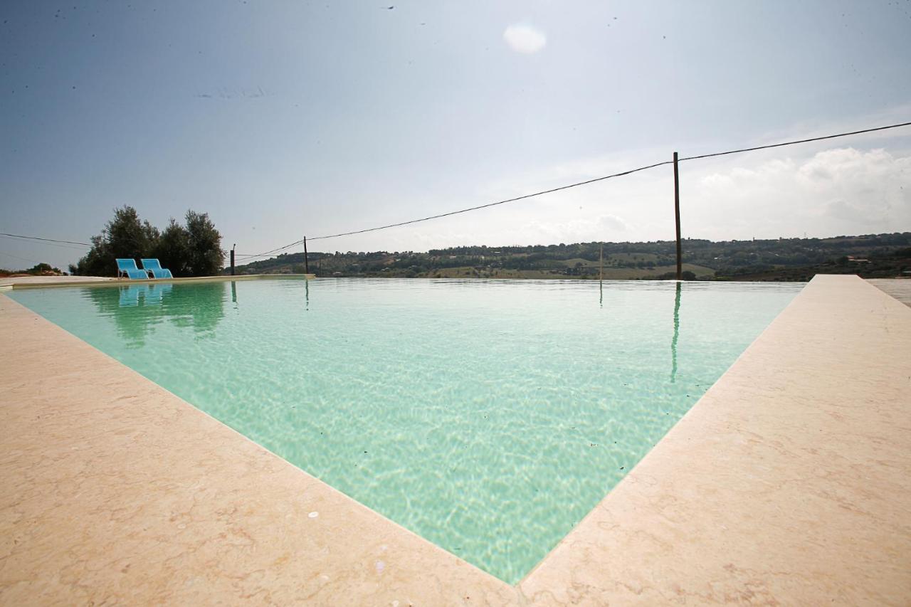 Nontiscordardime B&B Villa Agriturismo Civitanova Marche Eksteriør bilde
