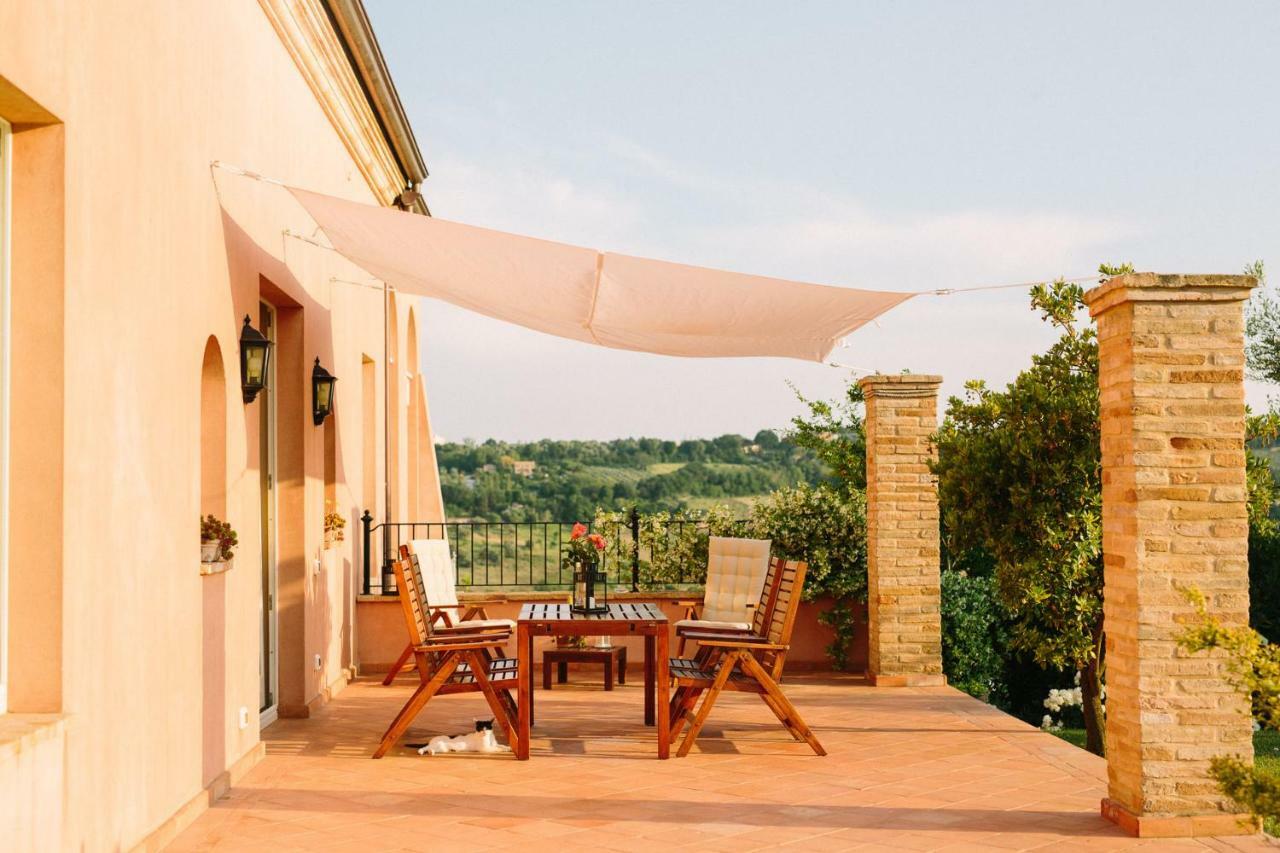 Nontiscordardime B&B Villa Agriturismo Civitanova Marche Eksteriør bilde